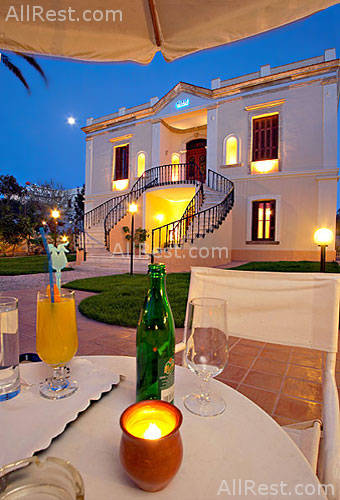 Halepa Hotel 8